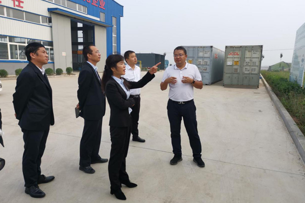 陜西航天建設(shè)集團(tuán)有限公司總經(jīng)理、黨委副書記謝明娟率隊(duì)赴遼寧一諾環(huán)保產(chǎn)業(yè)集團(tuán)開展考察調(diào)研工作
