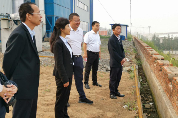 陜西航天建設(shè)集團(tuán)有限公司總經(jīng)理、黨委副書記謝明娟率隊(duì)赴遼寧一諾環(huán)保產(chǎn)業(yè)集團(tuán)開展考察調(diào)研工作